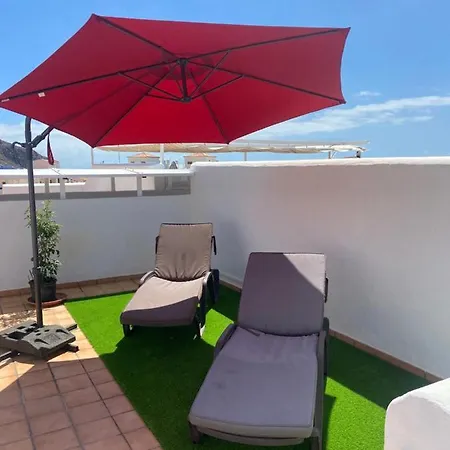 El Mirador Apartment *